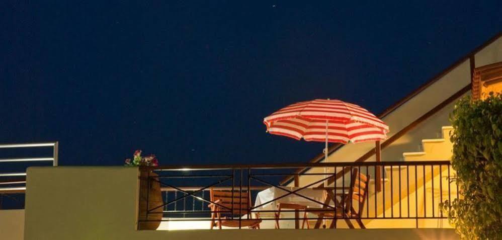 Casa Maria Hotel Apts Platanés Eksteriør billede